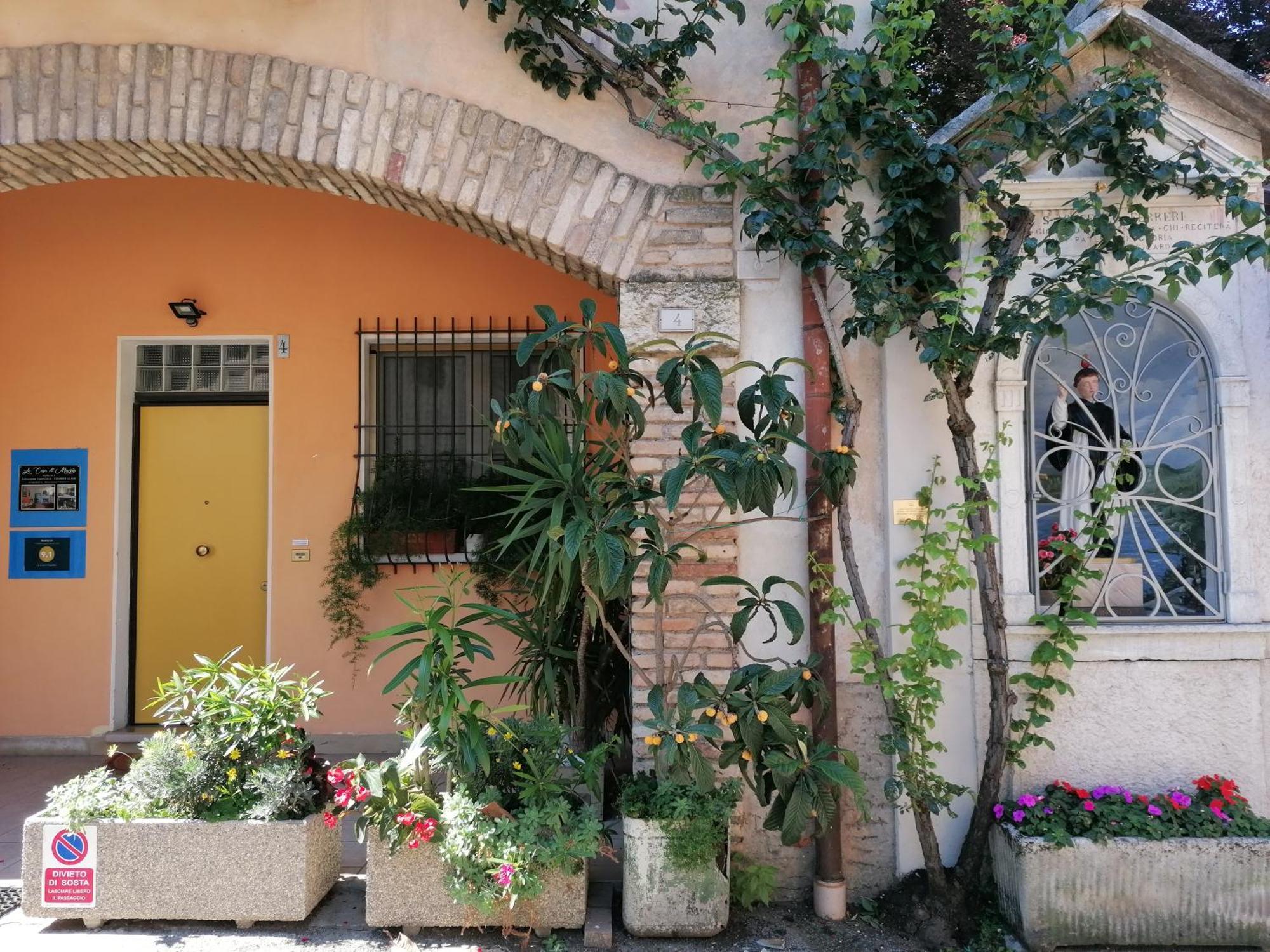 La Casa Di Marzia Apartment Bardolino Luaran gambar