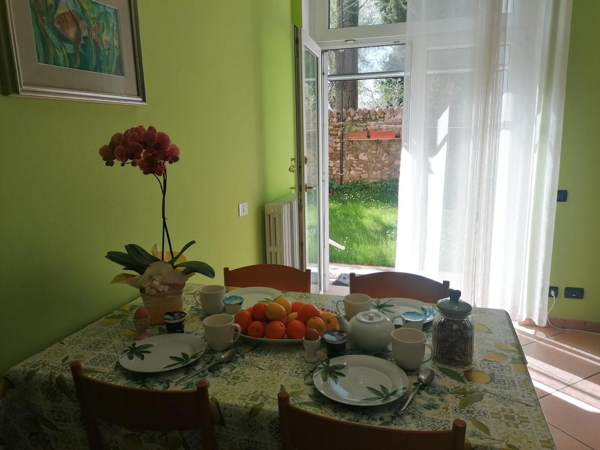 La Casa Di Marzia Apartment Bardolino Luaran gambar